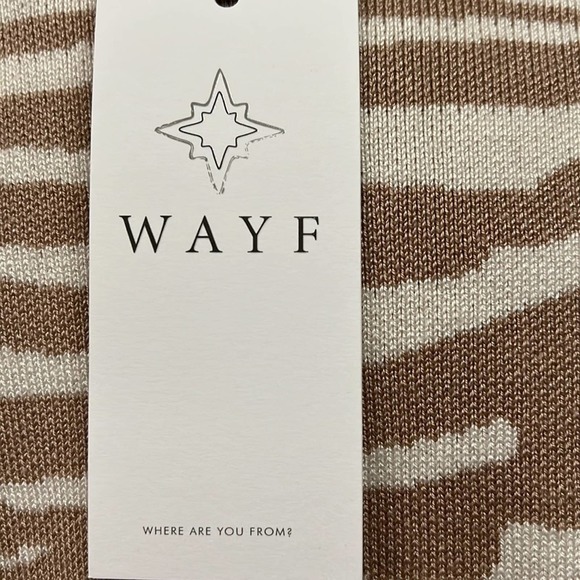 WAYF Sweater Women XS Tan White Pull Over Zebra Pattern Mock Neck Viscose - Picture 5 of 8